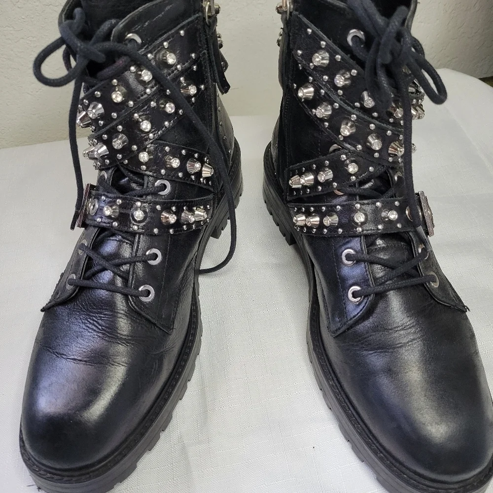 Zara stylish black